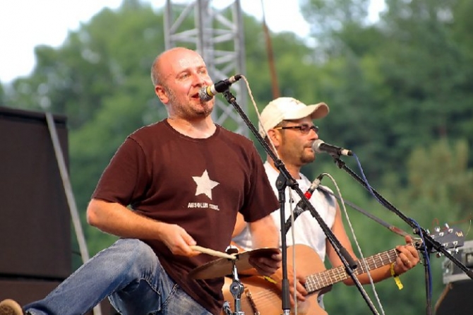 Děda Ml&aacute;dek Illegal Band