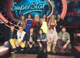 Dvanáct finalistů