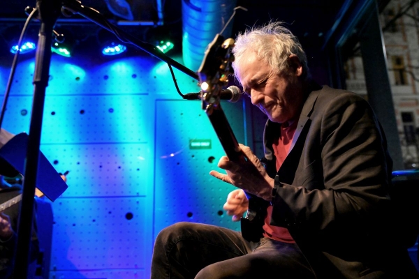 Marc Ribot’s Ceramic Dog v Jazz Docku