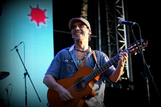 Také Manu Chao La Ventura zahrál na dvacátém ročníku festivalu Rock for People