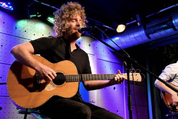 Gerald Clark vystoupil spolu s bluesovým kytaristou Jiřím Maršíčkem.